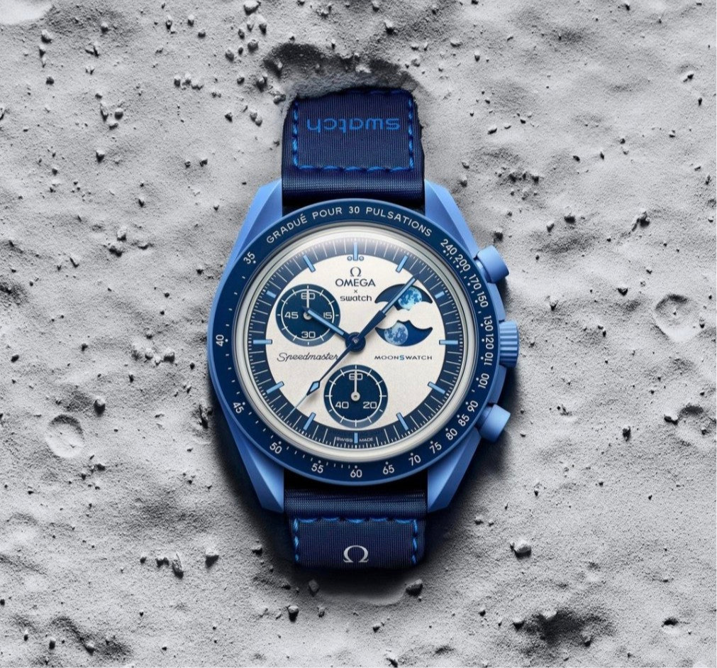 MOONSWATCH MISSION TO THE SUPER BLUE MOONPHASE - SWATCH X OMEGA BIOCERAMIC